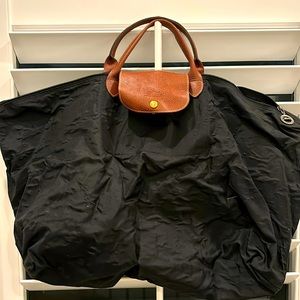 Black Longchamp duffle bag